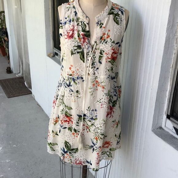 Jade Dresses & Skirts - Jade  Johnny  Was dress